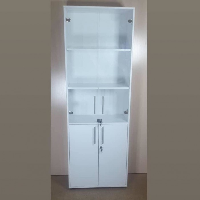 Display cabinet with glass