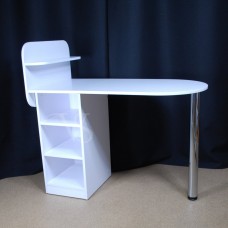 Manicure table with shelf