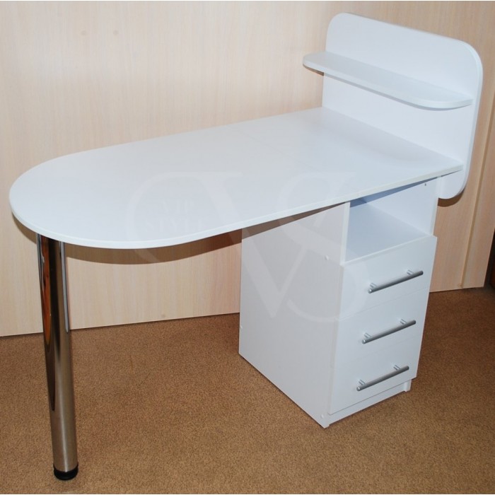 Table manicure folding with a shelf for varnishes