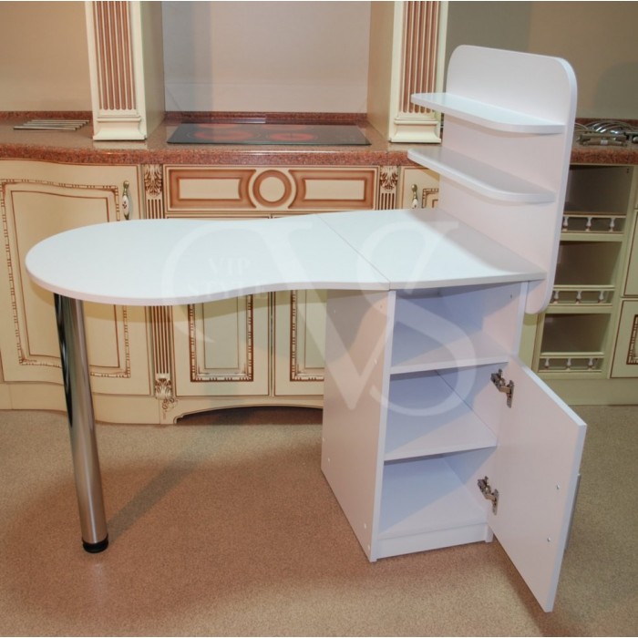 Universal manicure table